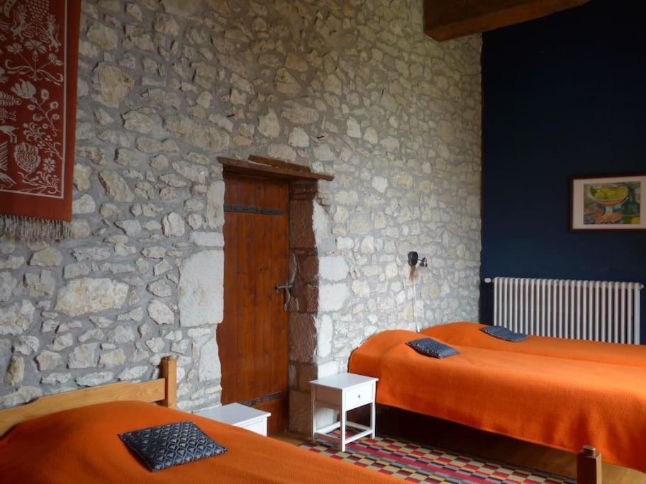 Chateau Barayre - Beautiful 12Th Century Castle With Pool And Large Garden Laussou Esterno foto